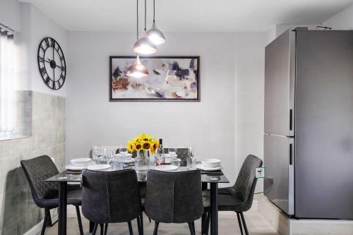 Spacious, 4 bed, Garden, Parking, ExCel London, Londres (photo 4)