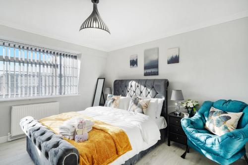 Spacious, 4 bed, Garden, Parking, ExCel London, Londyn