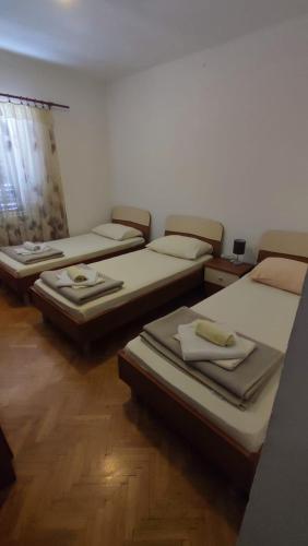 Jasna1, Knin (foto 6)