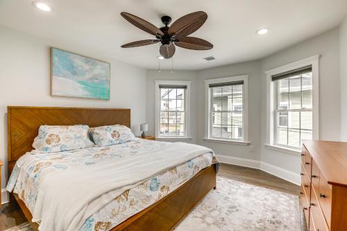 Long Branch Getaway - Walk to Beaches and Dining! in Long Branch, USA