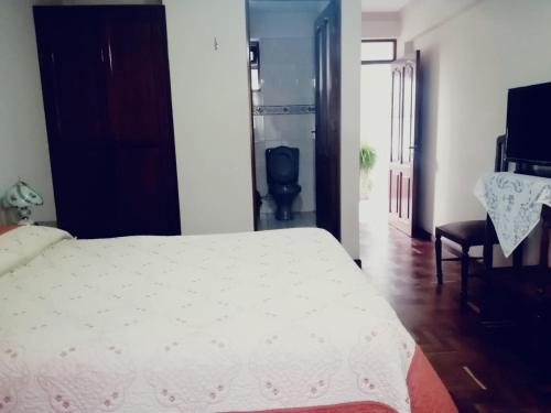 Hostal España - image 2