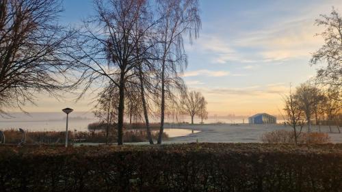 Watervilla de IJsvogel by Droomvilla