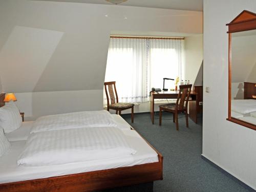 2 twin beds