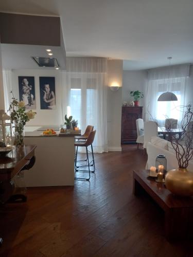 Maison B - Locazione turistica chambre d'hôte Brugherio