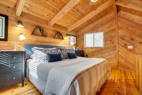 Sautee Nacoochee Mtn Paradise with Spacious Deck! - image 11