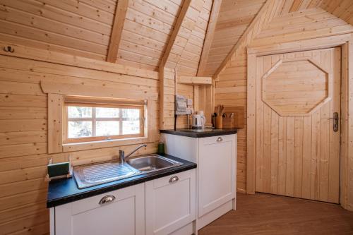 кухня, Cairngorm Bothies in Ебойн