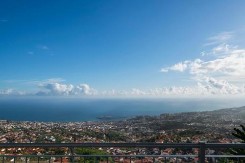 OurMadeira - Monte White House 4