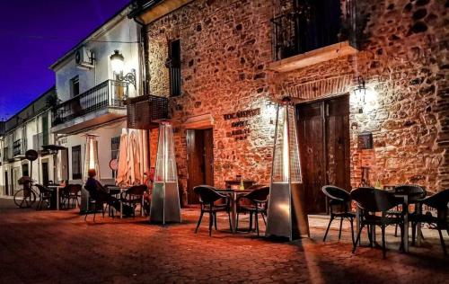 HOTEL RURAL TOCAMPAVI