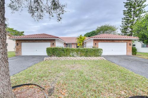 Modern Coral Springs Home Close to Everglades!