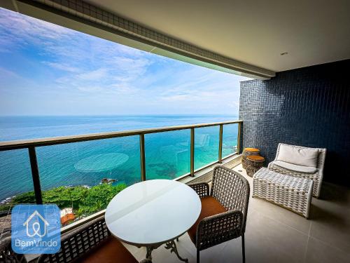 Apartamento de Luxo com vista mar na Ondina