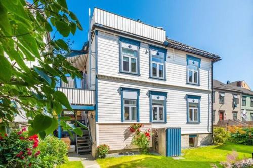 Cozy apartement near the city center. 5 bedrooms - Apartment - Trondheim