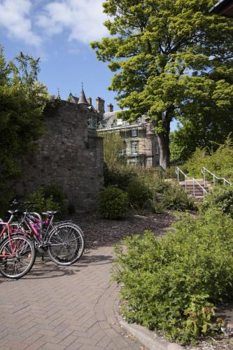 Summer Stays at The University of Edinburgh