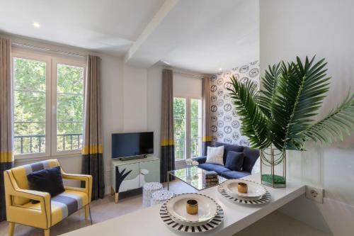 Chezmoihomes Trinidad Deluxe 2 - image 10