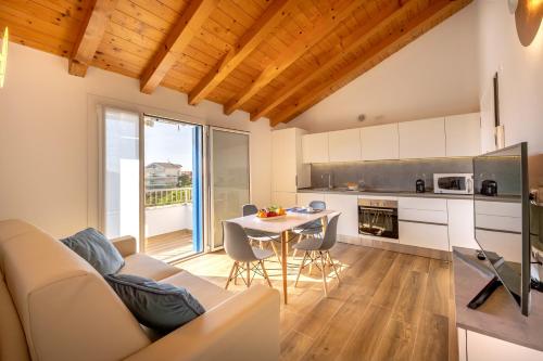 Two-Bedroom Apartment image 5