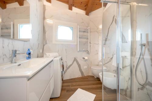 Two-Bedroom Apartment image 3