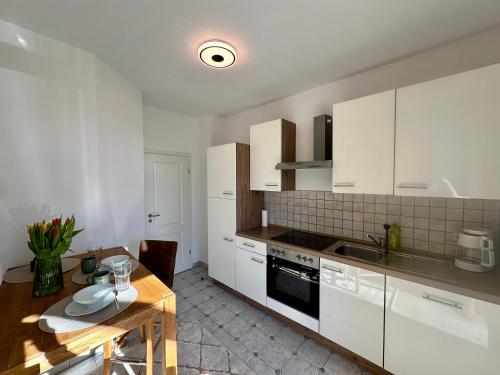 ห้องครัว, Retreat am Teich in อาลเทนบวร์ก