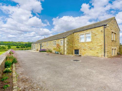 3 Bed in Denby Dale 88924