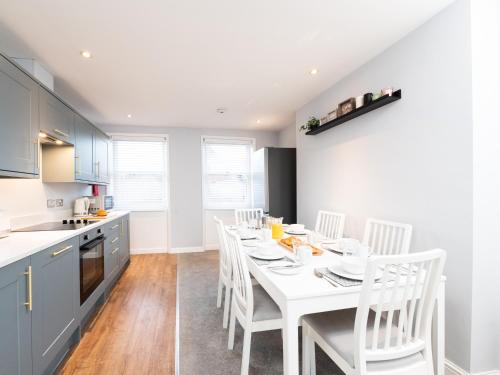 Waimea Apartments - Sea Views South Bay Scarborough Free Parking - image 4