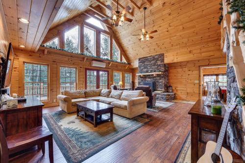 Waterfront Cabin with Deck and Pool in Old Forge!