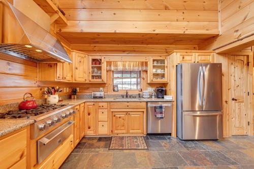 Waterfront Cabin with Deck and Pool in Old Forge!