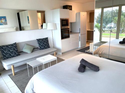 ღ La Corniche • Grand Studio, Piscine & Parking - Location saisonnière - La Rochelle