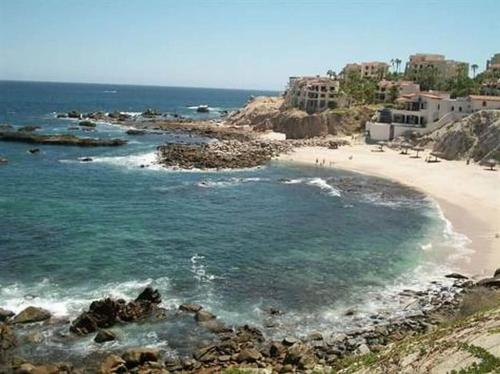 Oceanfront Penthouse, 2 Masters, 2 Baths, kitchen! in Cabo San Lucas, Mexico