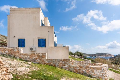 Villa Zenia Syros