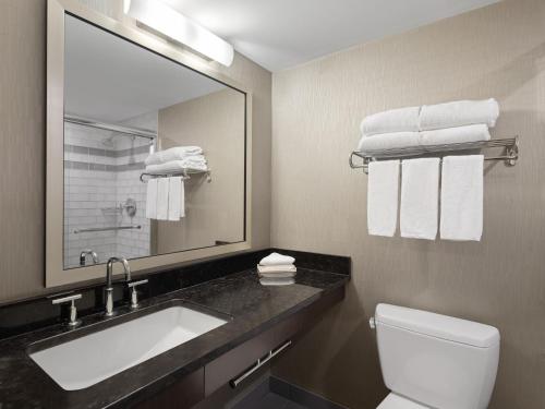 Standard Room image 3