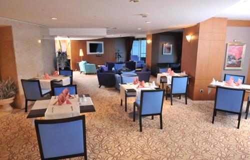 53213881 Wyndham Grand Izmir Ozdilek Thermal & Spa