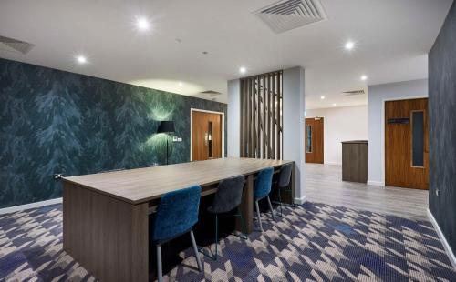 Hampton By Hilton Humberside Airport - image 3
