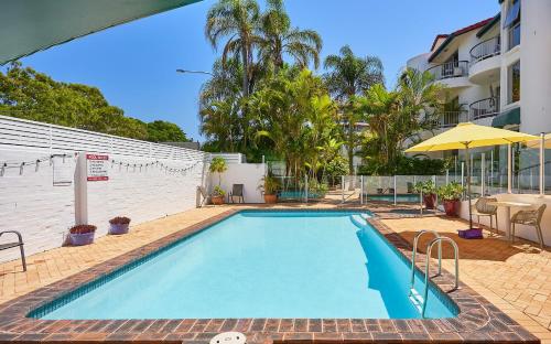 Three bedroom Pet Friendly in Broadbeach