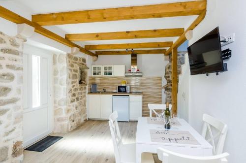 Iekārtas, Apartments with parking space Korita, Mljet - 22342 in Korita