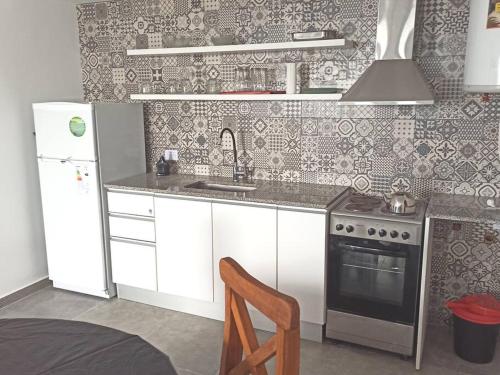 One-Bedroom Apartment image 10