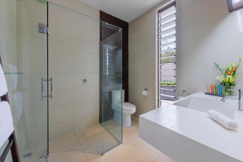 Terrace Two-Bedroom Apartment image 3
