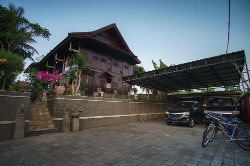 Balam Bali Villa