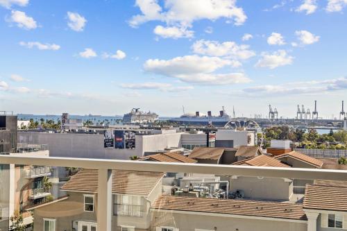 @ Marbella Lane - Modern 1BR Gem in Long Beach