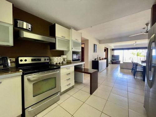 Ocean view apartment at Las Vistas Nativa Resort