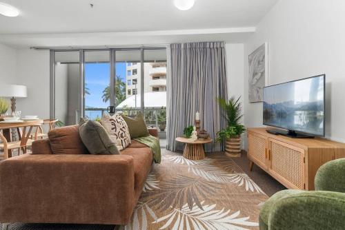 Lux Retreat at Harbour Light Cairns I Sauna I Pool & prime Location