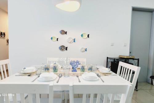 Santorini Holiday Resort Style Staycation 3 rooms Santorini Holiday Resort Style Staycation 3 rooms
