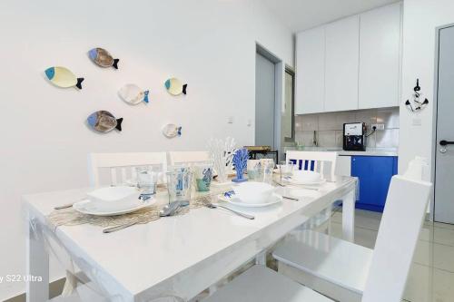 Santorini Holiday Resort Style Staycation 3 rooms Santorini Holiday Resort Style Staycation 3 rooms