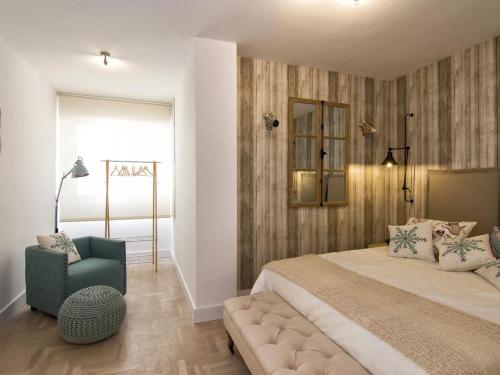 Chezmoihomes Glow and elegant 4 BR apartment in the heart of granada parking free - image 3