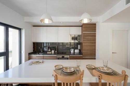 Deluxe Apartment image 10