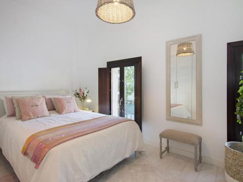 Chezmoihomes Alhambra Boutique Terrace - image 8