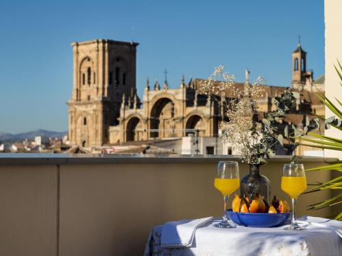 Chezmoihomes Luxury Penthouse - image 10