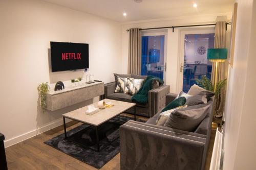 Luxury Mcr 2bed,2bath Apartment- Central location!, Manchester