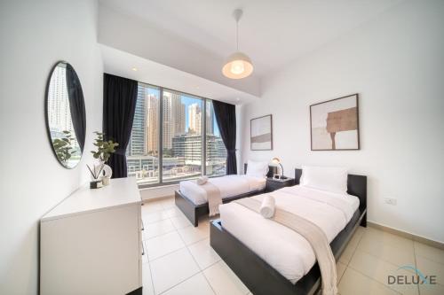 Beautiful 2BR at Silverene Towers A Dubai Marina by Deluxe Holiday Homes, Dubai (photo 6)