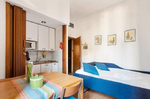 smart studio in corso Garibaldi, Mediolan