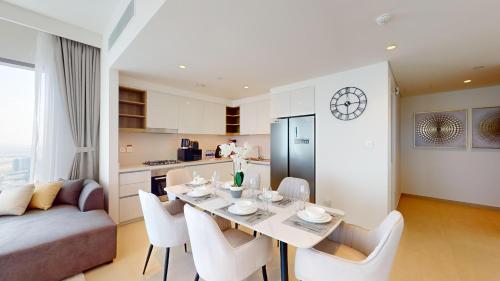 Primestay- Downtown Views T3 2BR Downtown Dubai - image 3