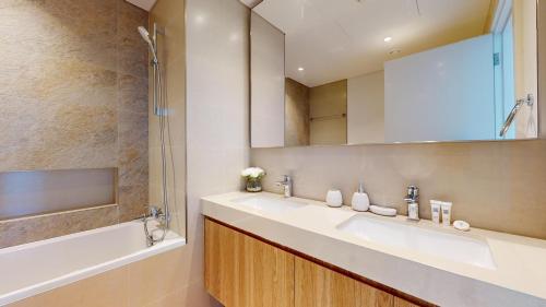 Primestay- Downtown Views T3 2BR Downtown Dubai - image 12