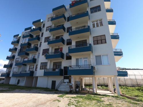 Gazipasa beach apartment very close to beach and airport in 加濟帕夏